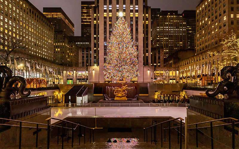Your Guide to Visiting NYC During the Holidays